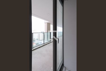 Apartamento à venda com 255m², 4 quartos e 4 vagas Apartamento à venda com 255m², 4 quartos e 4 vagasSacada