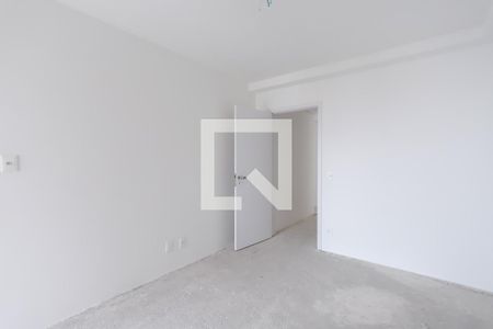 Apartamento à venda com 255m², 4 quartos e 4 vagas Apartamento à venda com 255m², 4 quartos e 4 vagasSuíte 3