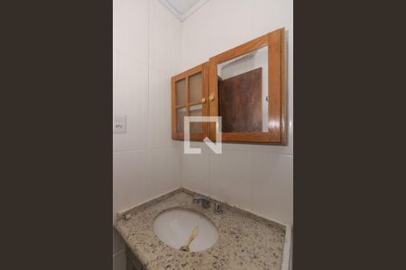 Casa à venda com 140m², 3 quartos e sem vagaBanheiro