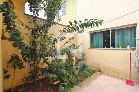 Casa à venda com 225m², 4 quartos e 4 vagasQuintal