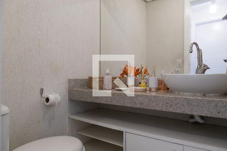 Casa de condomínio à venda com 350m², 3 quartos e 1 vaga Casa de condomínio à venda com 350m², 3 quartos e 1 vagaLavabo