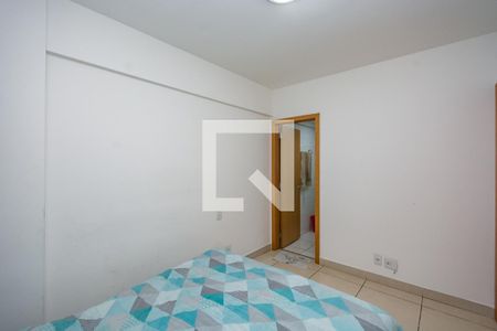 Apartamento à venda com 64m², 2 quartos e 2 vagas Apartamento à venda com 64m², 2 quartos e 2 vagasSuíte