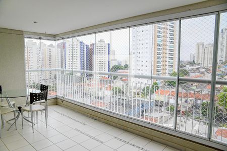 Varanda de apartamento para alugar com 3 quartos, 105m² em Vila Gumercindo, São Paulo