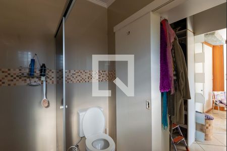 Casa à venda com 170m², 3 quartos e 7 vagasSuíte - Banheiro