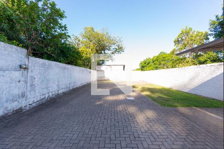 Casa à venda com 170m², 3 quartos e 7 vagasQuintal