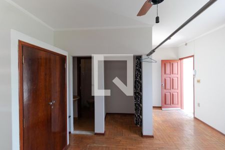 Casa à venda com 137m², 2 quartos e 2 vagas Casa à venda com 137m², 2 quartos e 2 vagasSuíte (Edícula)