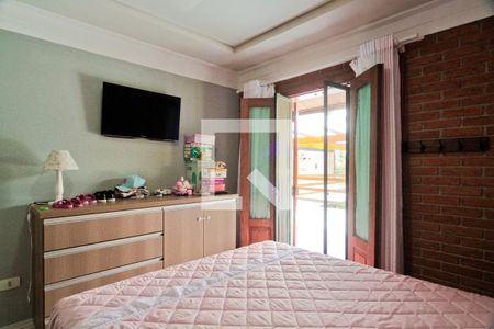 Casa de condomínio à venda com 396m², 4 quartos e 4 vagas Casa de condomínio à venda com 396m², 4 quartos e 4 vagasSuíte 2