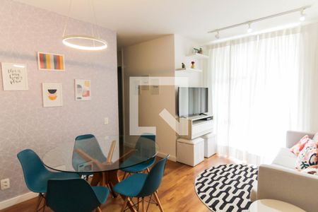 Sala de Estar/Jantar de apartamento à venda com 3 quartos, 60m² em Jardim Sabara, São Paulo