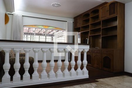 sala de casa à venda com 4 quartos, 256m² em Vila Guarani (z Sul), São Paulo