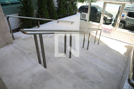 Apartamento para alugar com 60m², 1 quarto e 1 vagaEscadas