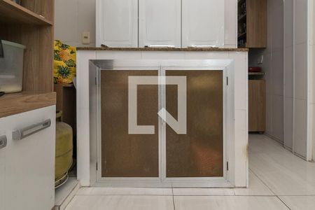 Apartamento à venda com 86m², 2 quartos e 1 vagaÁrea de Serviço - Armário