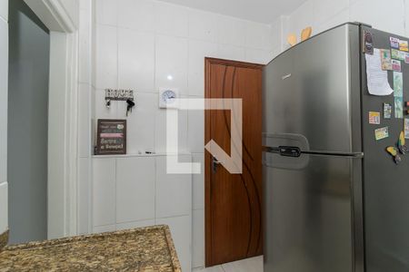 Apartamento à venda com 86m², 2 quartos e 1 vagaCozinha - Entrada de serviço