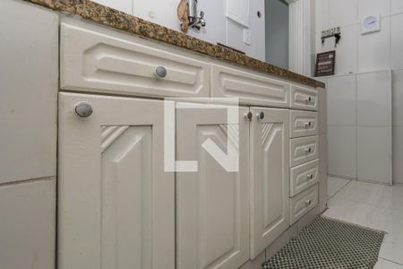 Apartamento à venda com 86m², 2 quartos e 1 vagaCozinha - Armários