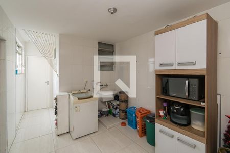 Apartamento à venda com 86m², 2 quartos e 1 vagaÁrea de Serviço