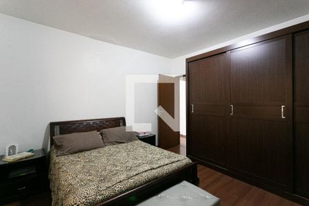 Casa à venda com 200m², 4 quartos e 1 vagaQuarto 1