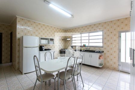 Casa à venda com 200m², 4 quartos e 1 vagaCozinha