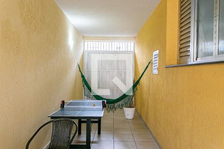Casa à venda com 200m², 4 quartos e 1 vagaÁrea de Lazer