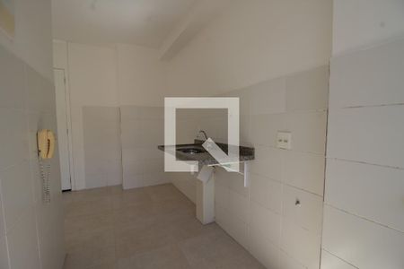 Apartamento à venda com 44m², 2 quartos e sem vaga Apartamento à venda com 44m², 2 quartos e sem vagaCozinha e Área de Serviço
