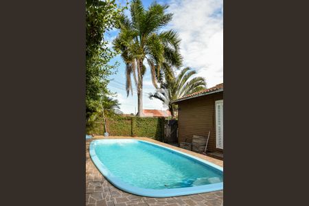 Casa à venda com 130m², 3 quartos e 3 vagasPiscina