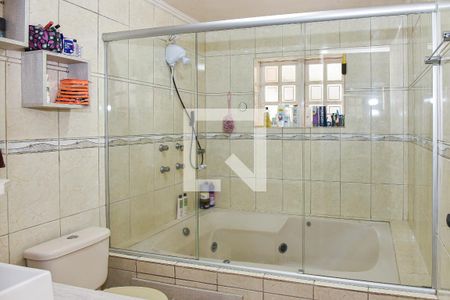 Casa à venda com 130m², 3 quartos e 3 vagasBanheiro da Suíte Americana