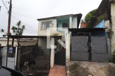 Casa à venda com 100m², 3 quartos e 2 vagasFachada