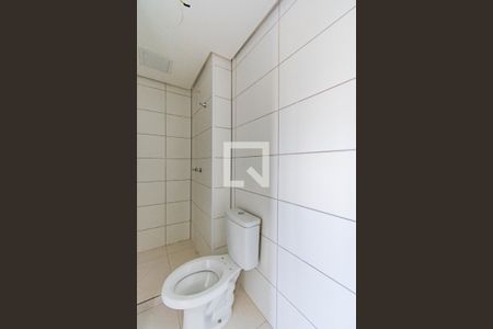 Apartamento à venda com 53m², 2 quartos e 1 vaga Apartamento à venda com 53m², 2 quartos e 1 vagaBanheiro