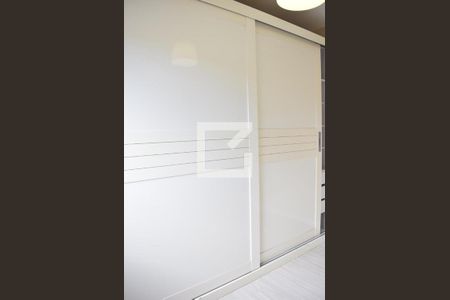 Apartamento para alugar com 44m², 2 quartos e 1 vagaQuarto 2 - Armário