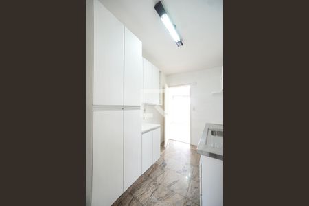 Apartamento à venda com 80m², 2 quartos e sem vaga Apartamento à venda com 80m², 2 quartos e sem vagaCozinha