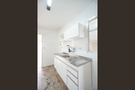 Apartamento à venda com 80m², 2 quartos e sem vaga Apartamento à venda com 80m², 2 quartos e sem vagaCozinha