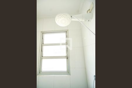 Apartamento à venda com 80m², 2 quartos e sem vaga Apartamento à venda com 80m², 2 quartos e sem vagaChuveiro