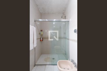 Casa à venda com 300m², 3 quartos e 2 vagas Casa à venda com 300m², 3 quartos e 2 vagasBanheiro da Suíte