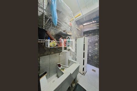 Apartamento à venda com 70m², 2 quartos e 2 vagas Apartamento à venda com 70m², 2 quartos e 2 vagasÁrea de Serviço