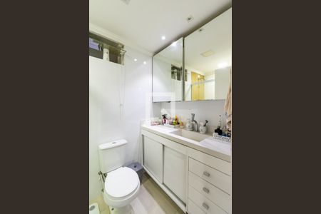 Apartamento para alugar com 88m², 3 quartos e 1 vaga Apartamento para alugar com 88m², 3 quartos e 1 vagaBanheiro