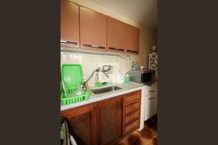 Apartamento à venda com 75m², 2 quartos e 1 vaga Apartamento à venda com 75m², 2 quartos e 1 vagaCozinha