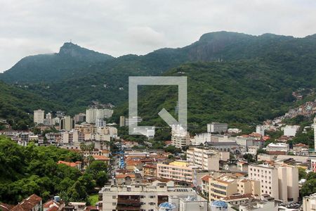 Apartamento à venda com 75m², 2 quartos e 1 vaga Apartamento à venda com 75m², 2 quartos e 1 vagaVista da Área de Serviço