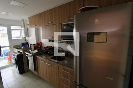 Apartamento à venda com 183m², 4 quartos e 2 vagas Apartamento à venda com 183m², 4 quartos e 2 vagasCozinha