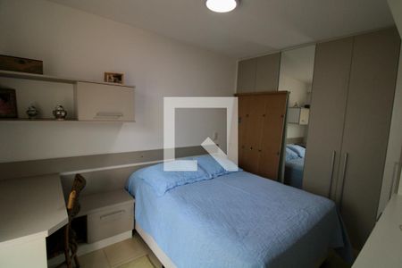 Apartamento à venda com 183m², 4 quartos e 2 vagas Apartamento à venda com 183m², 4 quartos e 2 vagasQuarto 2