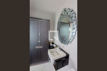 Apartamento à venda com 130m², 2 quartos e 2 vagasLavabo