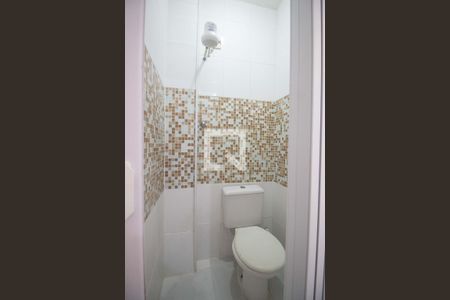 Apartamento à venda com 88m², 2 quartos e sem vaga Apartamento à venda com 88m², 2 quartos e sem vagaBanheiro de Serviço