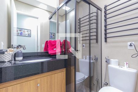 Apartamento à venda com 124m², 4 quartos e 4 vagas Apartamento à venda com 124m², 4 quartos e 4 vagasBanheiro