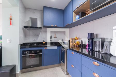 Apartamento à venda com 124m², 4 quartos e 4 vagas Apartamento à venda com 124m², 4 quartos e 4 vagasCozinha e área de serviço
