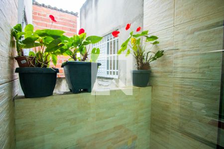 Casa à venda com 128m², 3 quartos e 3 vagas Casa à venda com 128m², 3 quartos e 3 vagasÁrea externa