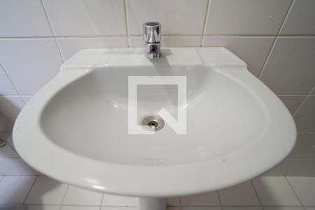 Casa para alugar com 230m², 3 quartos e 2 vagasBanheiro