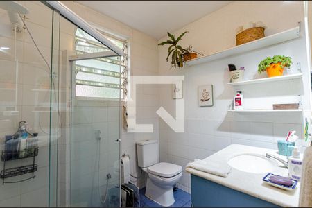 Casa à venda com 180m², 4 quartos e sem vagaBanheiro