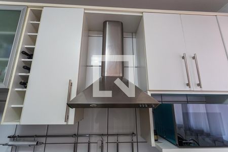 Casa à venda com 275m², 3 quartos e 3 vagas Casa à venda com 275m², 3 quartos e 3 vagasExaustor