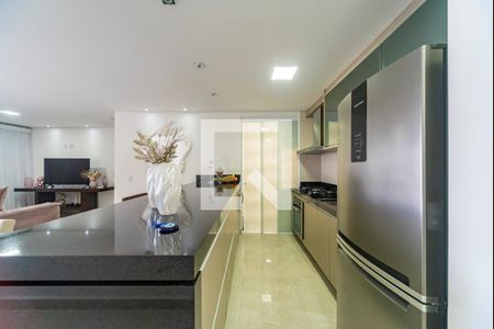 Apartamento à venda com 75m², 2 quartos e 2 vagasCozinha 