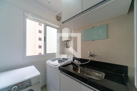 Apartamento à venda com 75m², 2 quartos e 2 vagasÁrea de Serviço