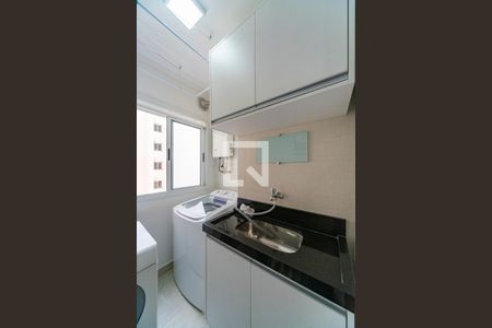 Apartamento à venda com 75m², 2 quartos e 2 vagasÁrea de Serviço