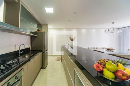 Apartamento à venda com 75m², 2 quartos e 2 vagasCozinha 