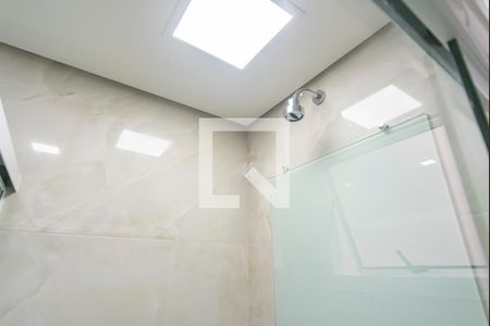 Apartamento à venda com 75m², 2 quartos e 2 vagasChuveiro 